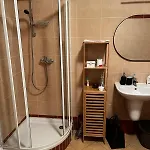 דירה Lori *